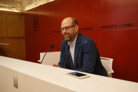 Noriega tilda de "reacción infantil" el abandono del pleno del PP, que lo acusa de ser "un alcalde del antiguo régimen"