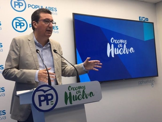 El presidente del PP de Huelva, Manuel Andrés González.