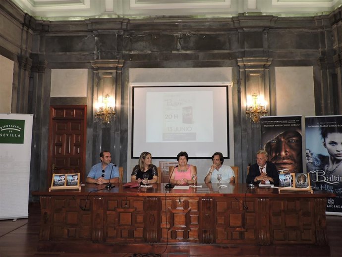 Presentación de la novela de Antonia María Chico      