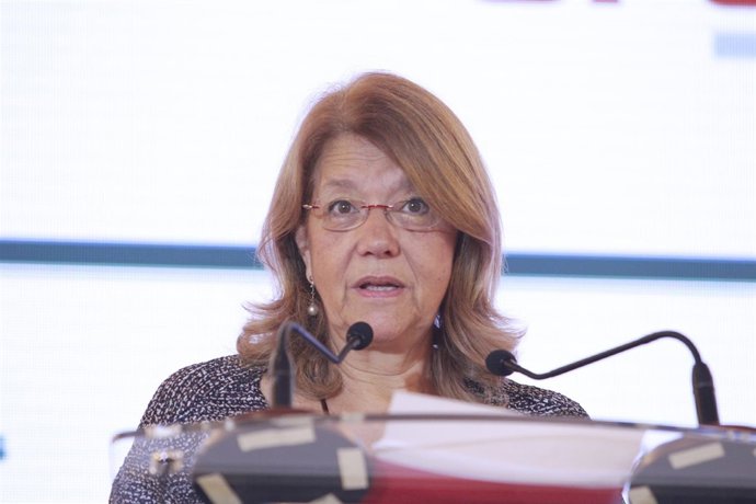 Elvira Rodríguez en el Foro Cinco Días