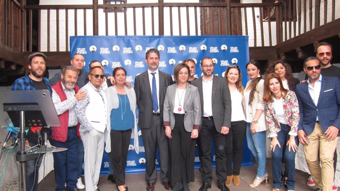 Artistas y autoridades en la presentación de la Noche Blanca del Flamenco 2017