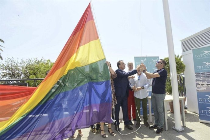 Torremolinos inaugura un hotel dirgido a público LGTBI