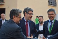 Álvaro Nadal pide a familias, empresarios y ciudadanos priorizar la transformación digital