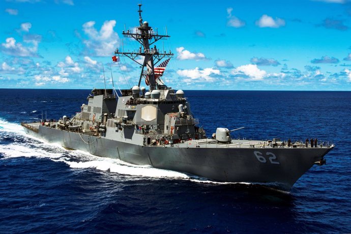 El destructor de la Marina de EEUU 'USS Fitzgerald'.