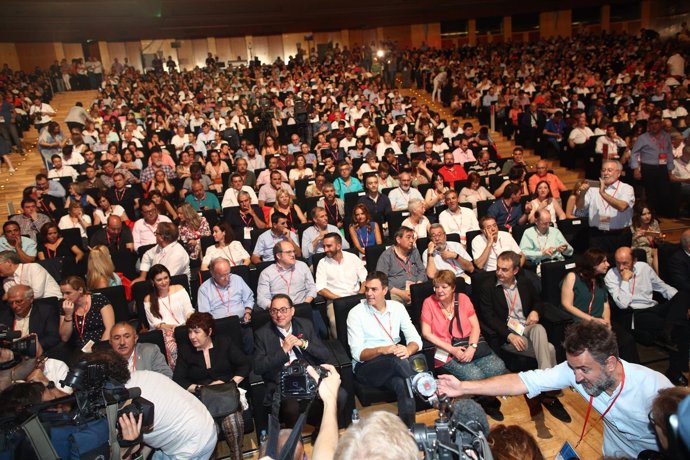 Los socialistas durante el Congreso del PSOE