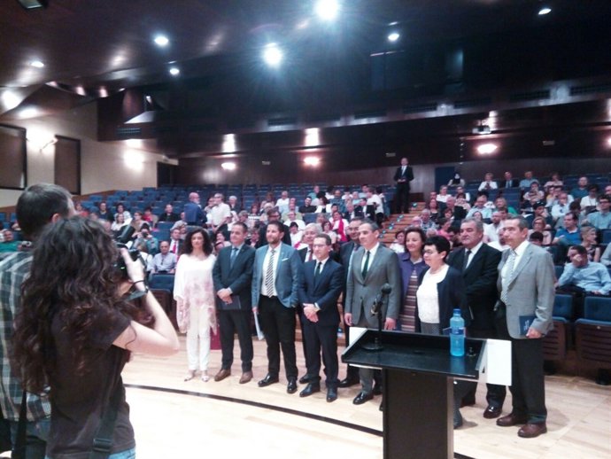 Acto con profesores jubilados