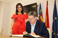 Puig traslada su "plena confianza" a la nueva alcaldesa socialista de Almassora que releva a Compromís