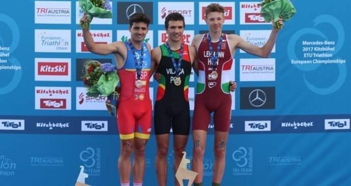 El triatleta español Lluch logra la plata júnior en el Europeo de Kitzbühel
