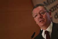 El Gobierno no comparte las muestras de apoyo al franquismo en el entierro de Utrera Molina