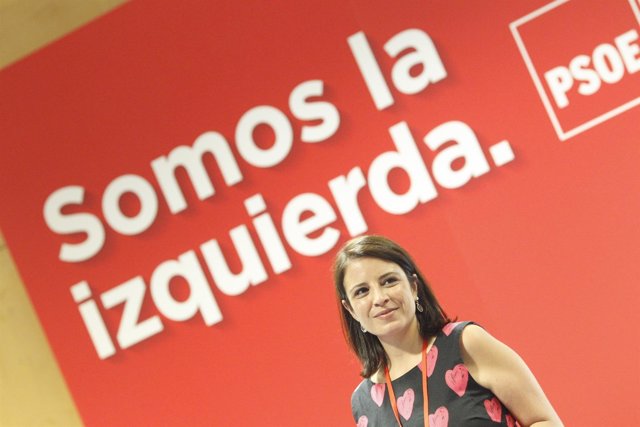 Adriana Lastra visita las instalaciones donde se celebra el Congreso del PSOE