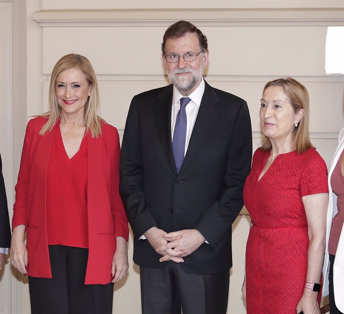 Cristina Cifuentes y Mariano Rajoy
