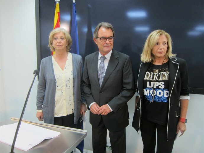 Exconsellera Irene Rigau, expresident Artur Mas, ex-vicepresidenta Joana Ortega
