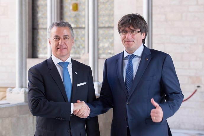 Iñigo Urkullu y Carles Puigdemont