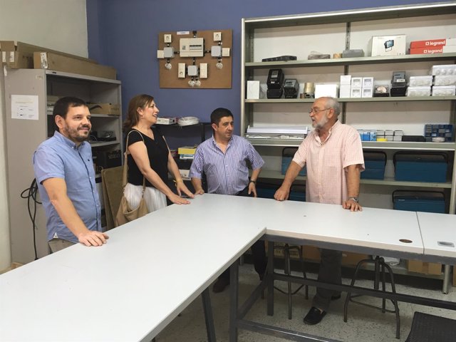 Reyes visita el centro de día de la Fundación Don Bosco en Jaén