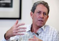 El ministro de Economía peruano deja en manos del Congreso su continuidad en el cargo