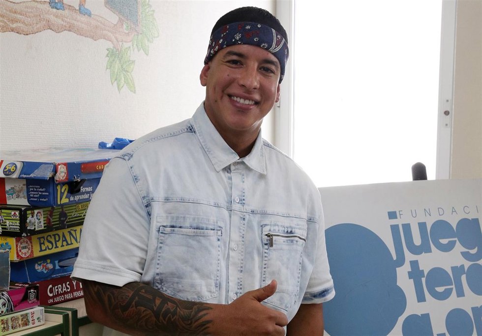 Daddy Yankee en el Hospital de la Paz