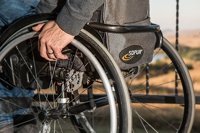 El coste de un paciente con esclerosis lateral amiotrófica se acerca a los 50.000 euros
