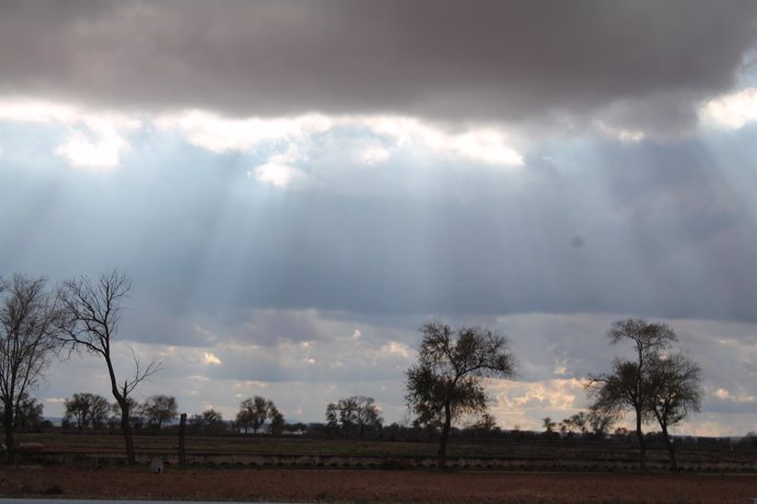 CIELO NUBLADO, TORMENTAS, TEMPORAL, LLUVIAS