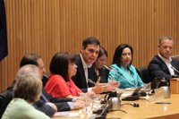 Pedro Sánchez convoca a Podemos y Ciudadanos para explorar si pueden cambiar el Gobierno y sus políticas