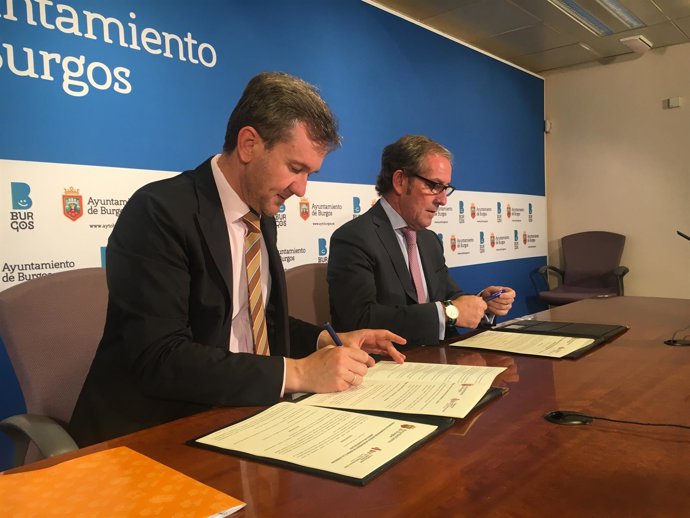 Javier Lacalle y Javier Vega (de izquierda a derecha).