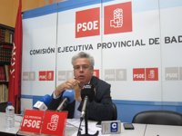 El PSOE recalca a Podemos que sigue apoyando el CETA y lo vota en el Congreso