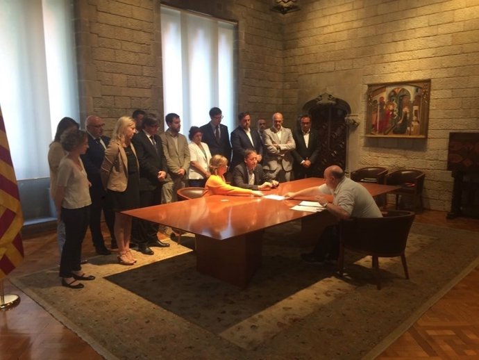 M.Borràs rep notificació de la querella per la compra d'urnes