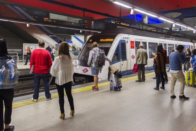 Metro de Madrid, estación de Nuevos Ministerios