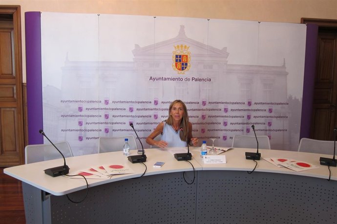 Fernández presentado la programación estival para                        