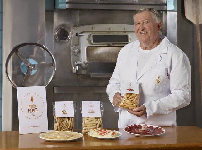 José Rubio con Piquitos Gourmet Maridados.