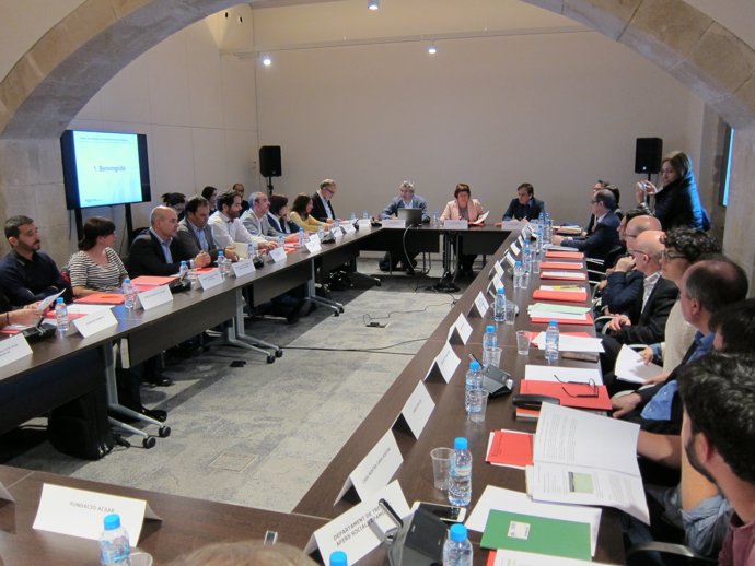 La consellera Bassa presideix el Comitè català per a l'acolliment de refugiats