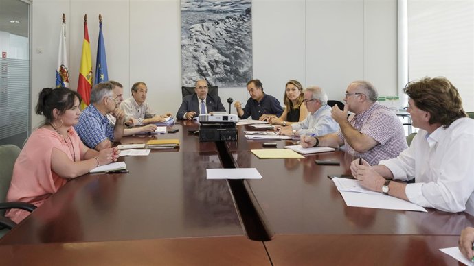 Oria preside la reunión de la Mesa Agraria