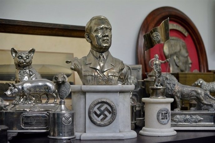 Confiscades 75 relíquies nazis
