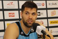 Felipe Reyes renueva dos años con el Real Madrid