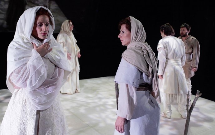 El espectáculo 'De Sukei a Naima'