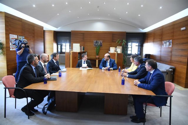 Page en la reunión de Cuenca