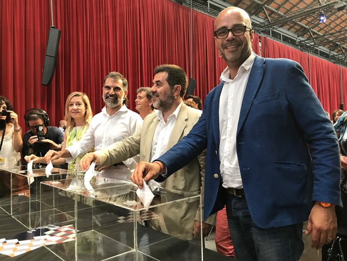 N.Lloveras (AMI); J.Cuixart (Òmnium); J.Sànchez (ANC), i M.Buch (ACM)
