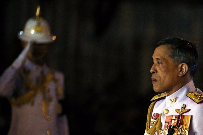 El príncipe heredero tailandés Maha Vajiralongkorn, antes de convertirse en rey