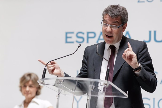 El ministro de Energía, Álvaro Nadal, en una Jornadas