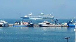 El creuer Tui Discovery al Port de Roses