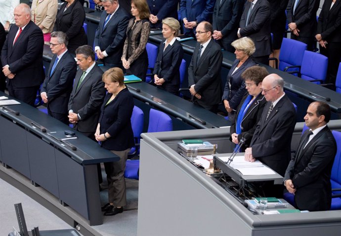 Homenaje en el Parlamento alemán a Helmut Kohl