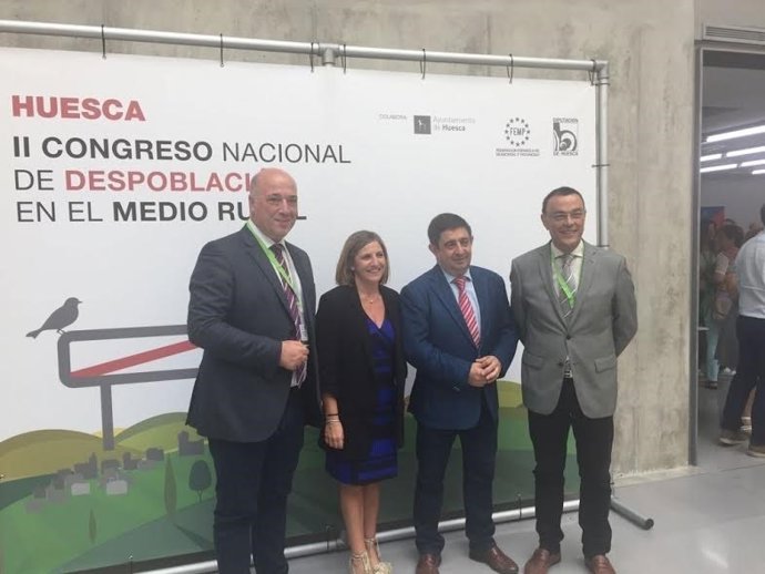Antonio Ruiz (izda.) durante su participación en el congreso