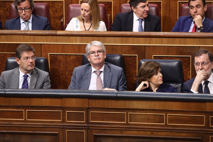 Alfonso Dastis en el debate de la moción de censura contra Rajoy