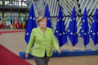 Merkel destaca la "creatividad" y "buen impulso" de su entendimiento con Macron para el beneficio de la UE