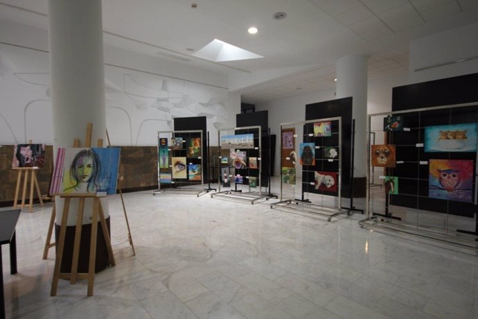Exposición en el aeropuerto de Lanzarote