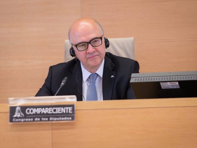 El comisario de la UE Pierre Moscovici, en el Congreso de los Diputados