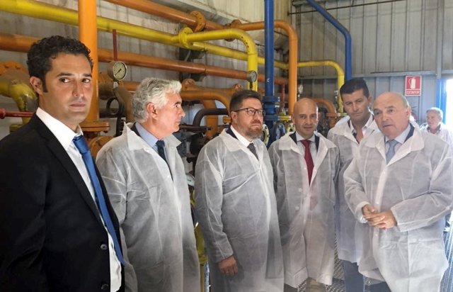 Rodrigo Sánchez Haro orujera fuente de piedra consejero agricultura andalucía