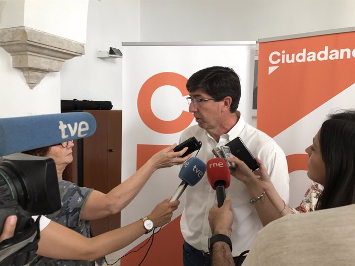 Juan Marín, hoy ante los medios