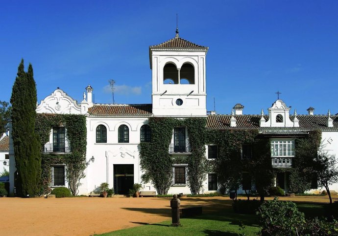 Cortijo El Esparragal, en Gerena (Sevilla)