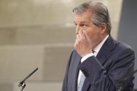 Méndez de Vigo ironiza con la desaparecida carta de Puigdemont y pide que busquen en la bandeja de entrada