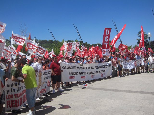 Valladolid. Manifestación transporte sanitario